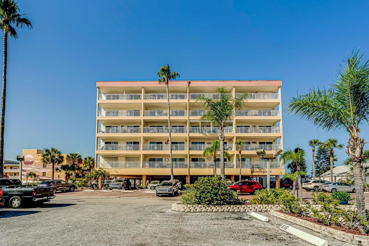 Madeira Norte St. Pete Beach Exterior photo